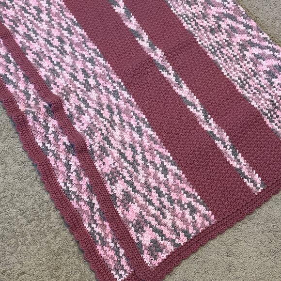 Vintage Crochet Afghan Blanket Pink Patterned 44x68 - Picture 4 of 4